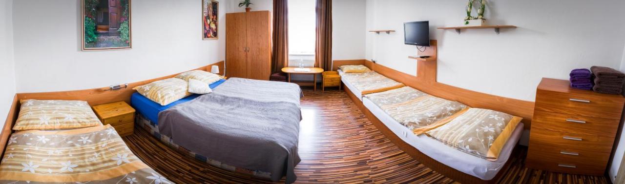 Penzion Marco Polo Vrútky المظهر الخارجي الصورة